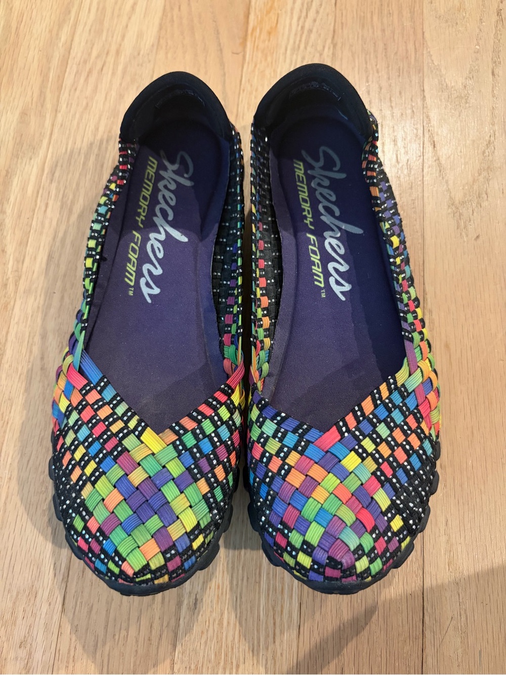 Skechers Black Multicolor Woven Elastic Slip-On Flats